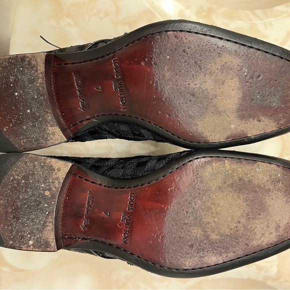 Louis Vuitton men’s black sequin size 7 - Picture 4 of 5